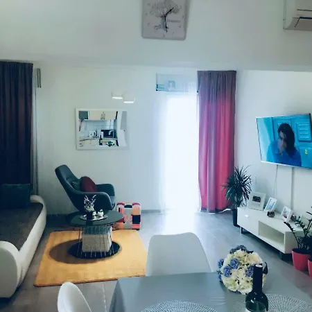 Apartman Grey 2 Minutes From Sea Makarska
